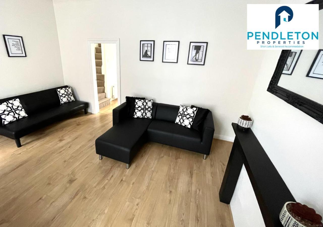 Вилла Modern 3 Bed House With Free Parking And Wi-Fi Престон Экстерьер фото